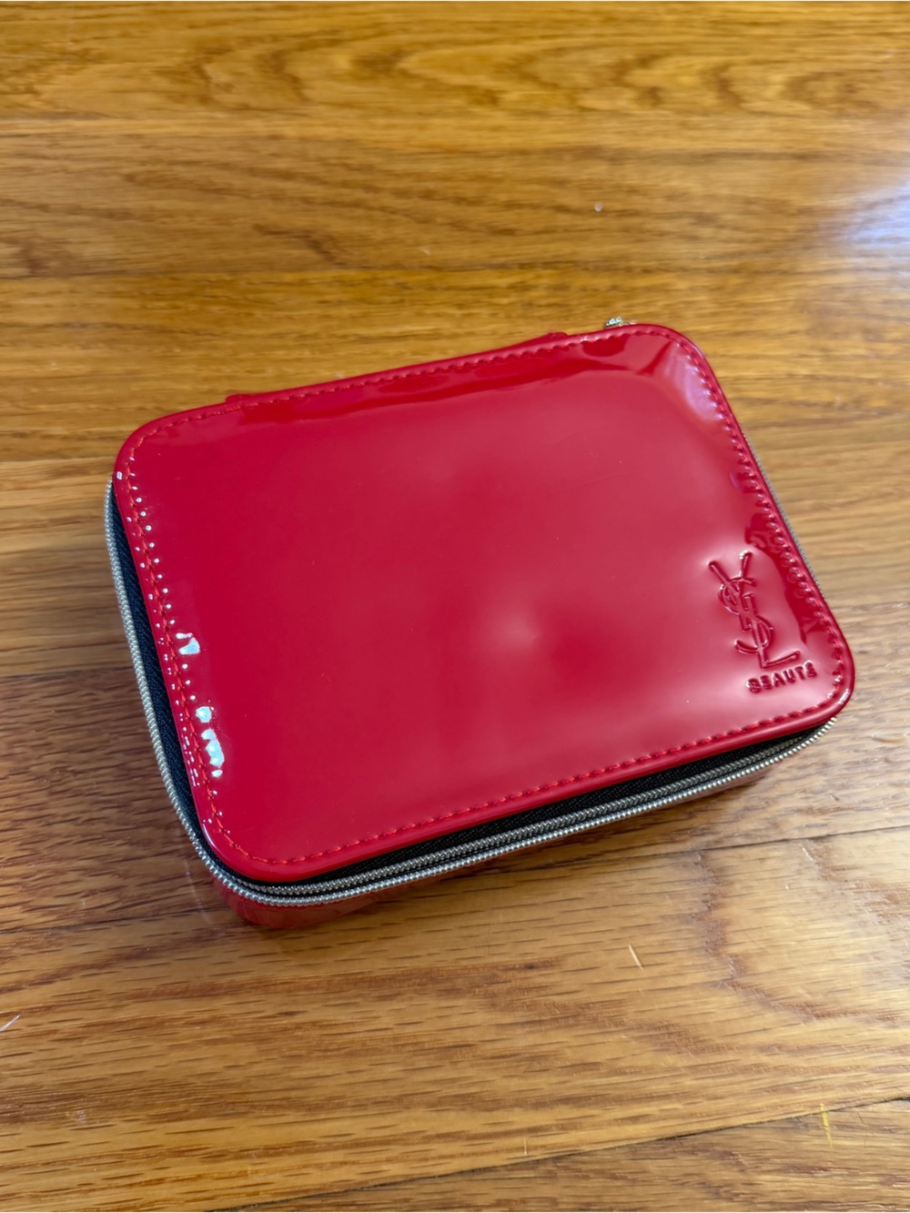 YSL Beauté Cosmetic Vanity Case in Glossy Red - New with Flaw